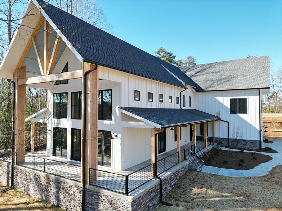 Every Everett barndominium is tailored to its owner. Large windows welcome light, gourmet kitchens elevate daily living, and every finish is hand-selected to match lifestyle needs. These are not cookie-cutter projects; they are custom homes with personality.