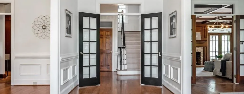 1980s renovation by Everett Custom Homes