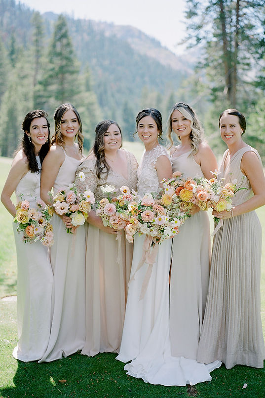Bridesmaids and Bride Zuri Floral Design
