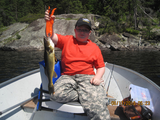 kid walleye Canada