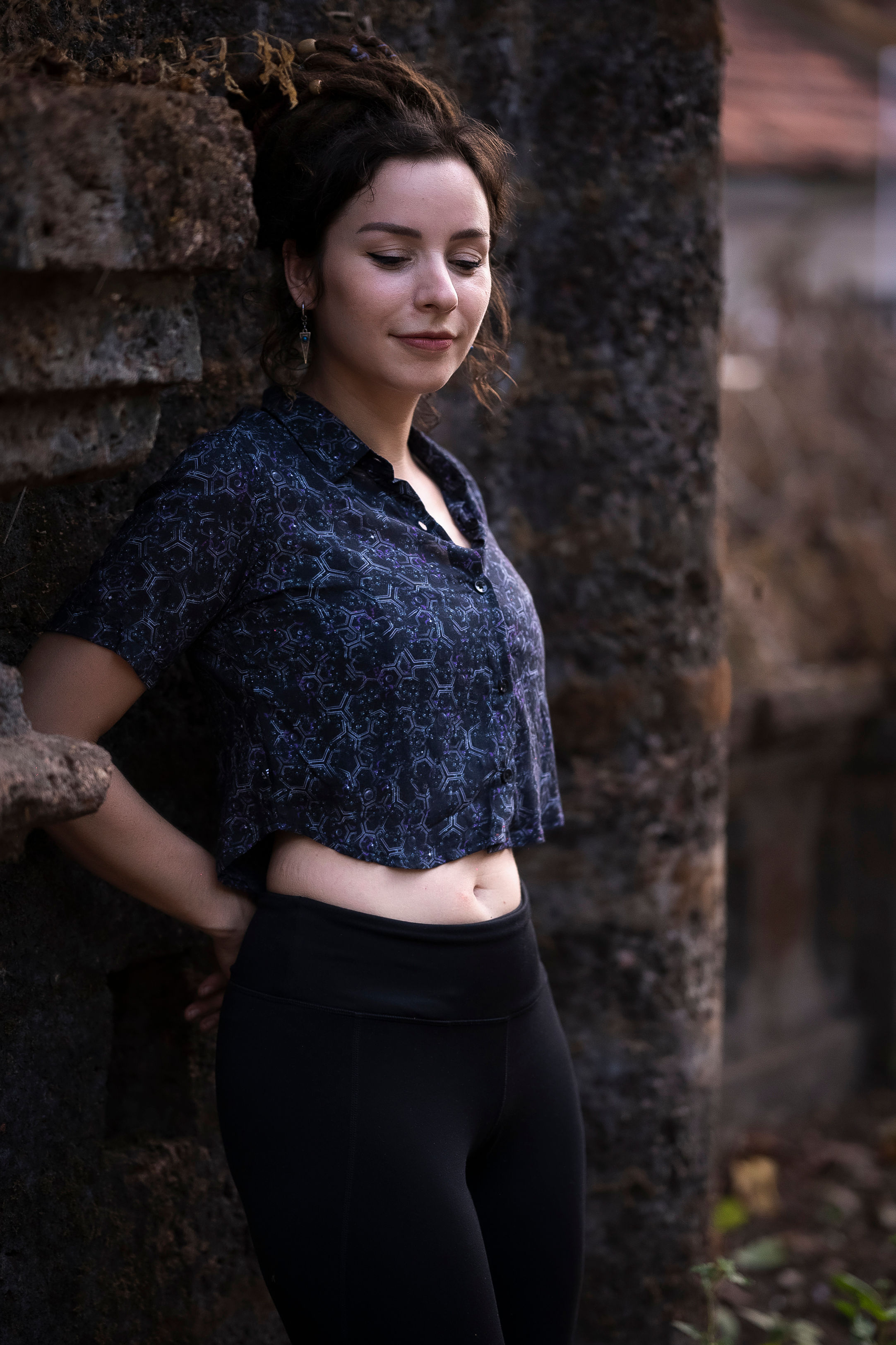 Hexagon Dwell - Bamboo Fabric Women's Crop Tops