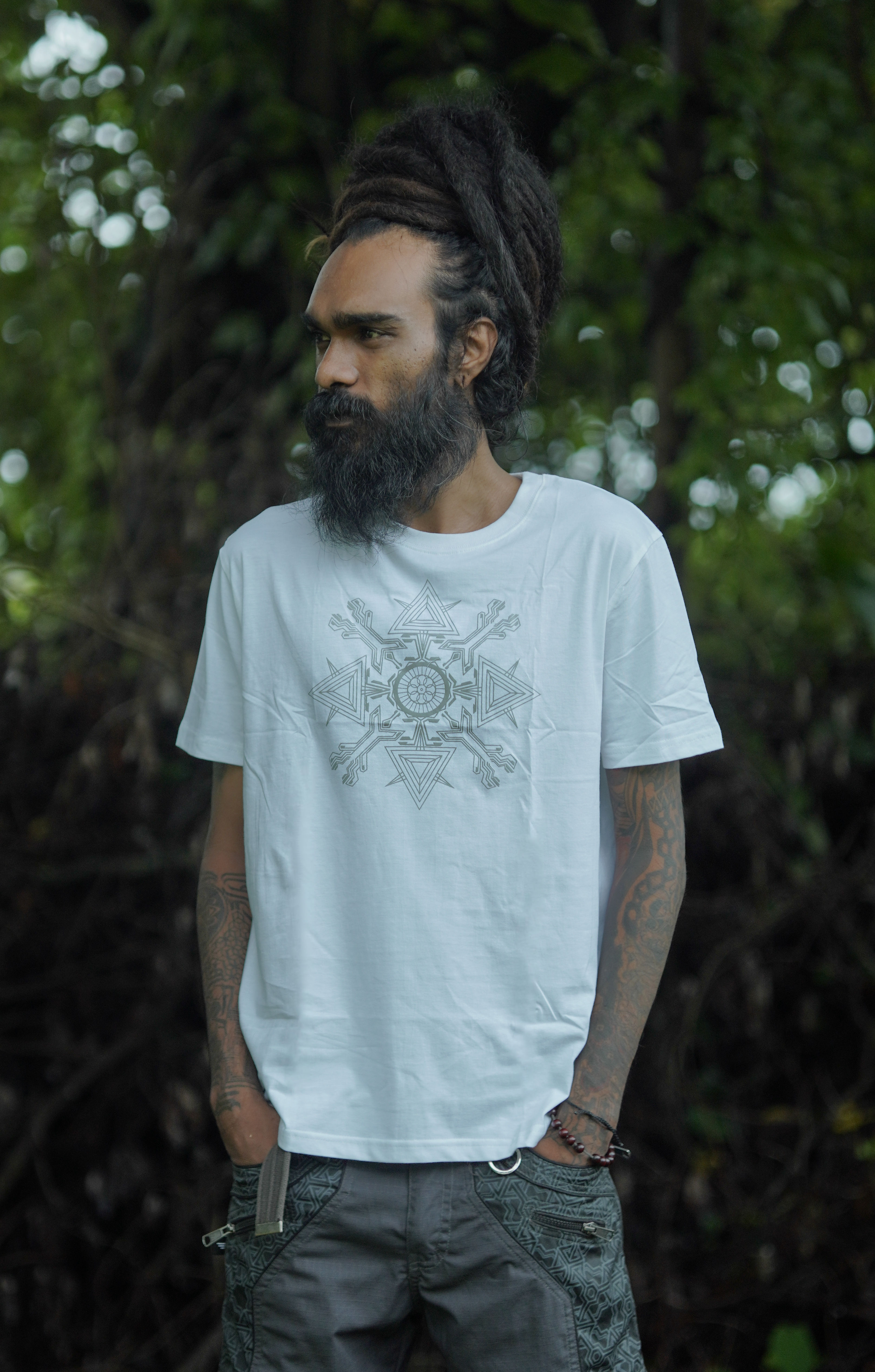 MAGUMBA | White Edition | Men's Futuristic Cyberpunk Graphic Cotton T-Shirts