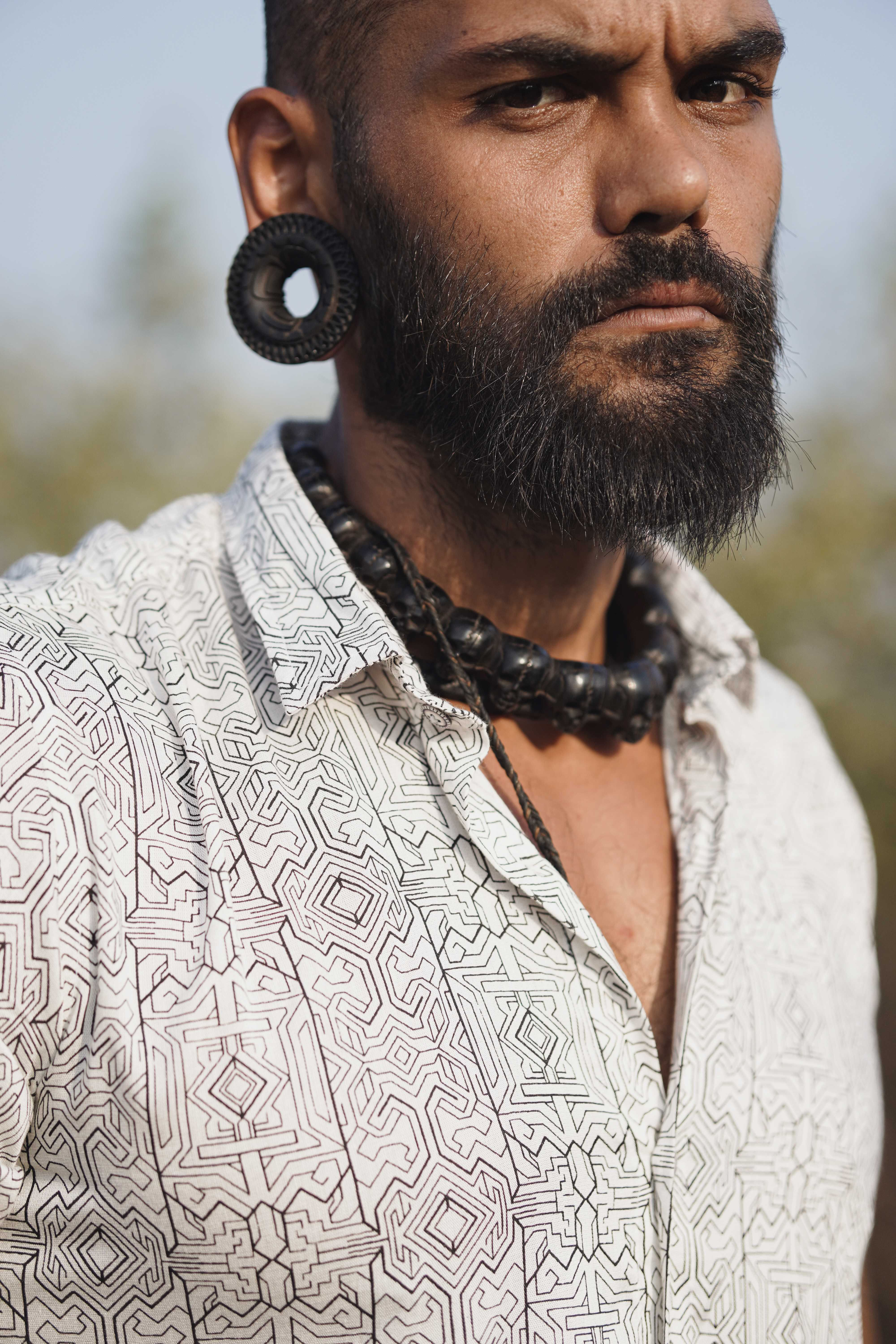 Close up art of the shirt focusing on the collar