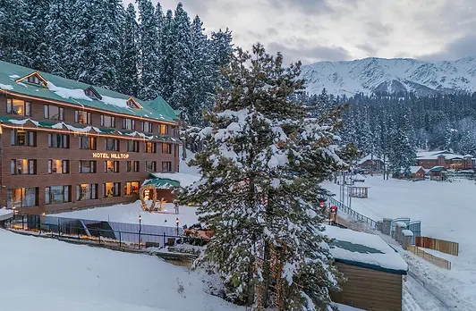 hotel-hilltop-gulmarg-4.webp