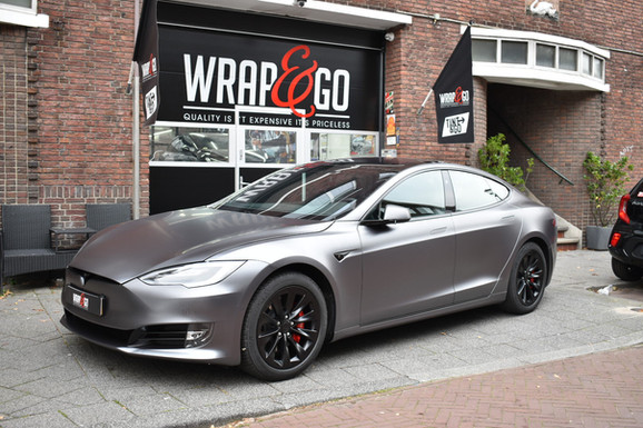 Tesla Model S Dark Satin Grey Auto Wrap 3M