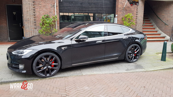 Tesla Model S Velgen spuiten