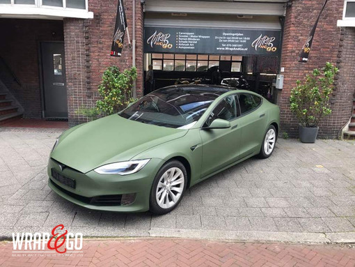 Tesla Model S Carwrap 3M Matte Millitary Green