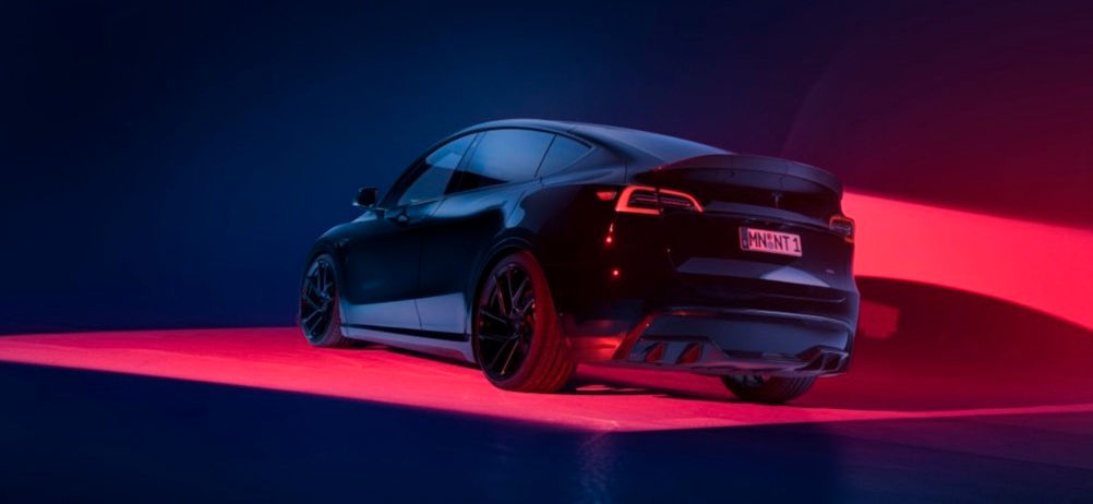 novitec-tesla-model-y-bodykit-carbon-teslacarwrap6.jpg