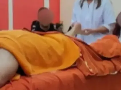 Ημίγυμνος καθηγητής έβαλε μαθητές να του κάνουν μασάζ σε ΕΠΑΛ της Εύβοιας