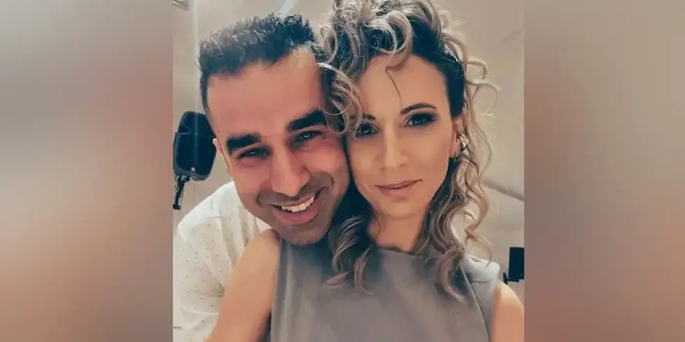Η ιατροδικαστική εξέταση στη σορό της 39χρονης Βασιλικής που δολοφονήθηκε από τον 41χρονο σύζυγο της στην Καλαμάτα αποκαλύπτει δεκάδες επαναλαμβανόμενα χτυπήματα από μαχαίρι και… δαγκωματιές.