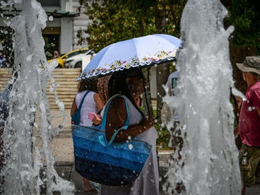Καιρός: Ποιες περιοχές θα «χτυπήσουν» 40αρια αύριο Παρασκευή