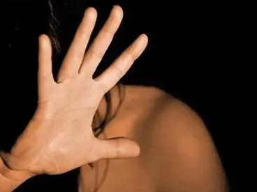 Ρόδος: Προφυλακιστέος ο 55χρονος που βίαζε την κόρη του και απέκτησε παιδί μαζί της