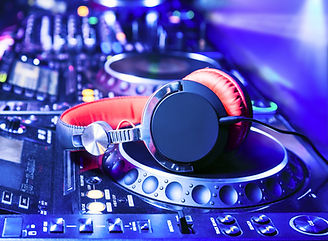 platines dj paris.jpeg