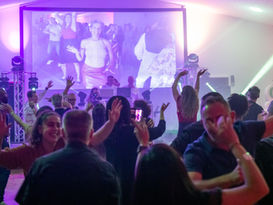 Dancefloor DJ événement corporate