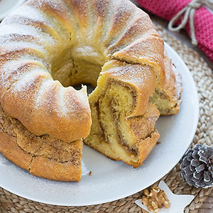 Walnut Kuglof / Kugelhopf / Marmor Kuchen