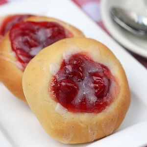 Cherry Kolache