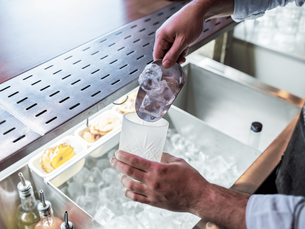 Impact of water filtration system: ice making machine