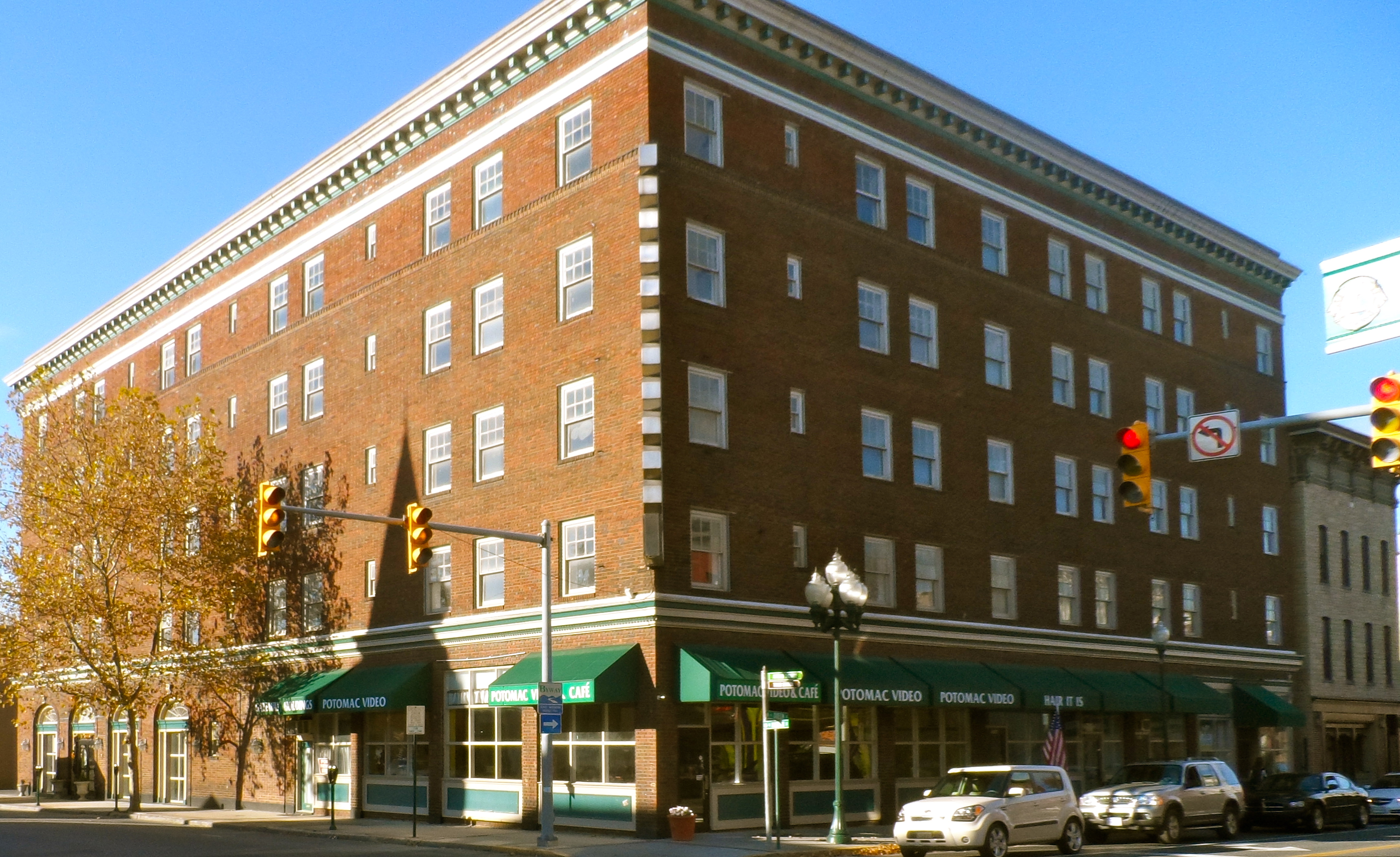 The shenandoah hotel martinsburg wedding venue