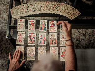 HOW TO CLEANSE YOUR TAROT CARDS PROPERLY