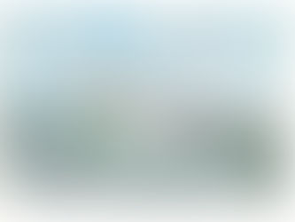 家裡頂樓躺在水塔上看天看雲