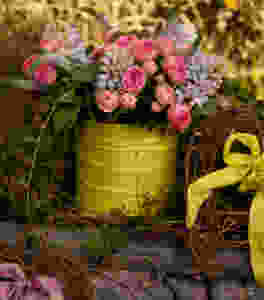 Create a unique floral arrangement at a Spring Flower Arranging Workshops
