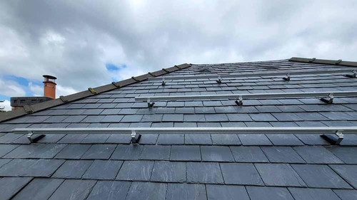 SLATE Pitched Roof LANDSCAPE Solar Panel Mounting Kit | Lightspeed Solar