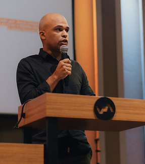 DOM 18-05-25-003.jpg