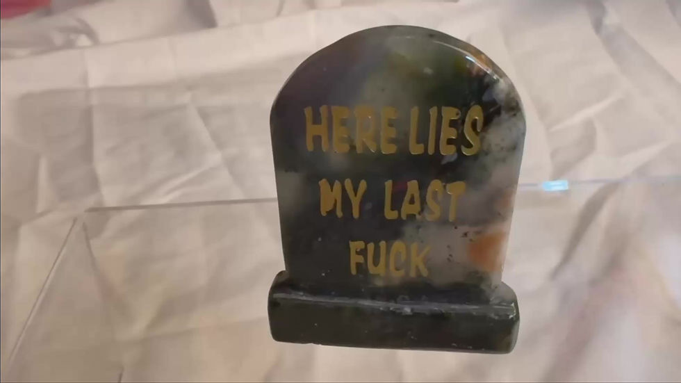 Thumbnail: Tombstone Carving