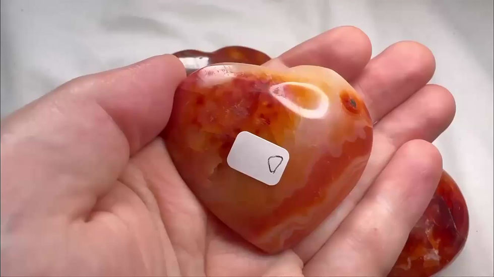 Thumbnail: Carnelian heart