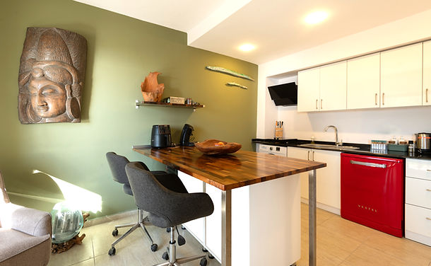 DSC_7043 copy_edited.jpg