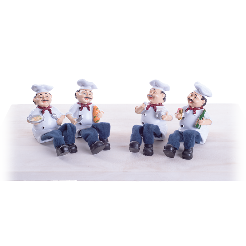 Thumbnail: סט ארבע בובות טבחים לבנים יושבי מדף