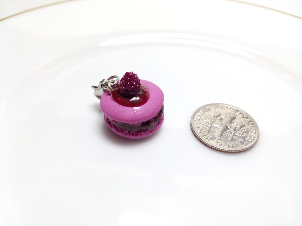 Miniatura: Gourmet Berries Macarons Charms