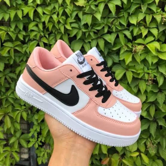 Thumbnail: Poisonous Nike