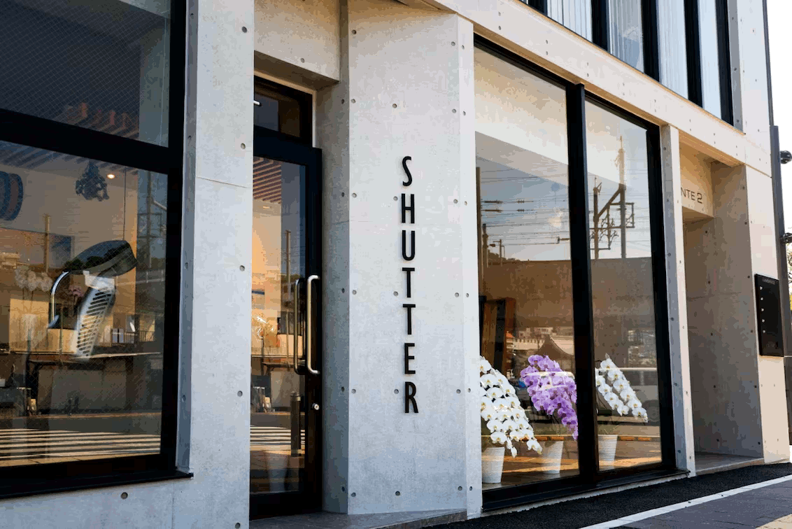 熊本市にある美容室SHUTTER