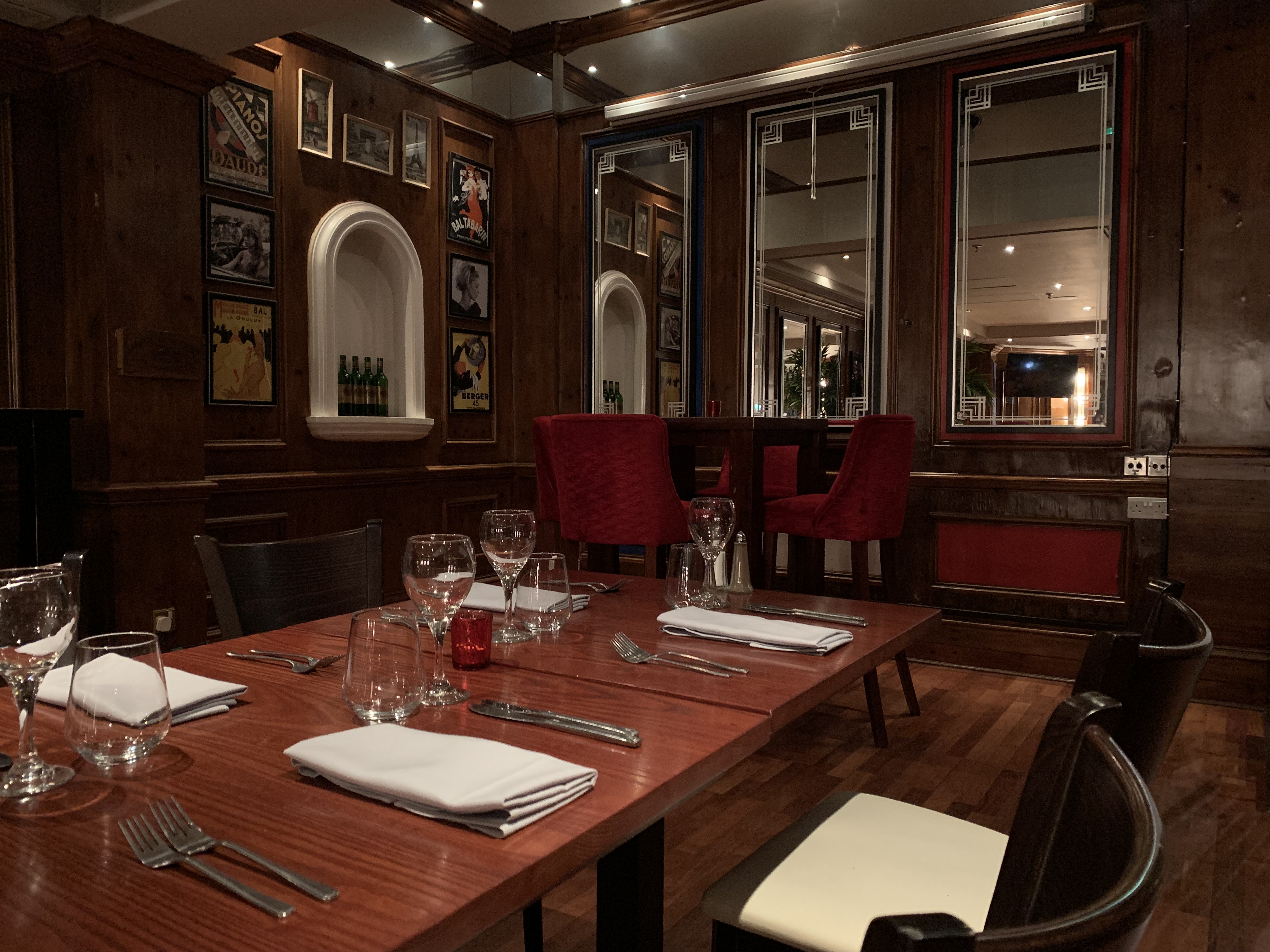 Gallery Paris Grill Complete