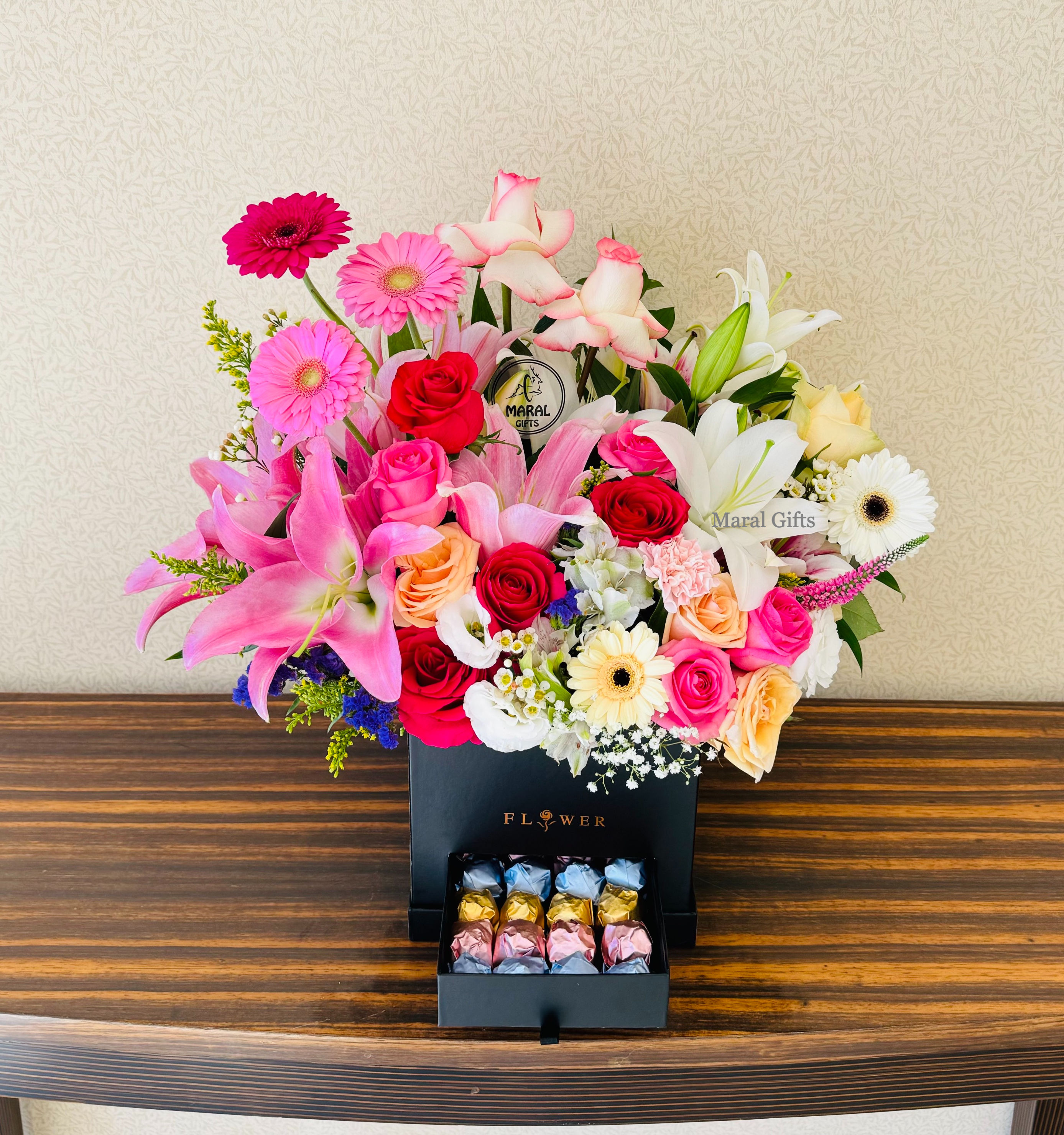 Send today flower and chocolate gifts online.