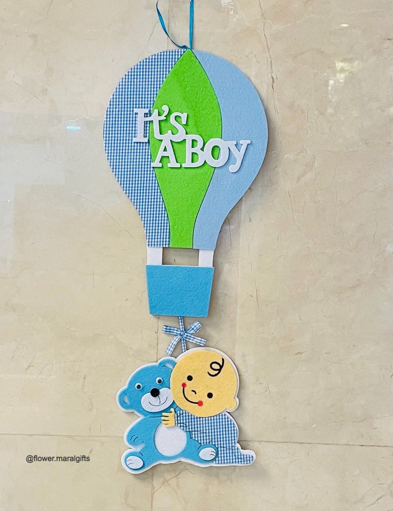 New born It's a Girl and It's Boy wall decor blue