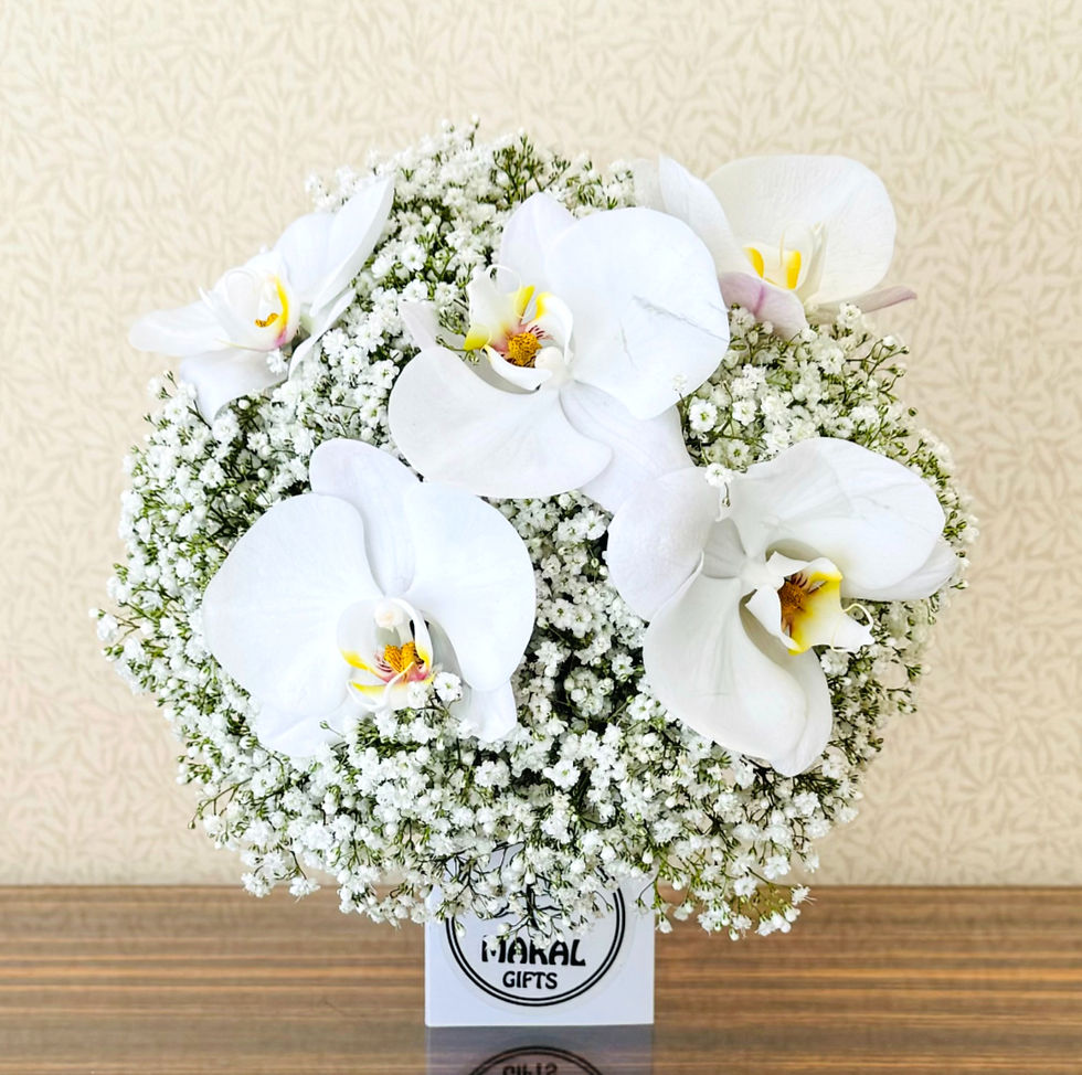 Thumbnail: white bouquet orchids flower Dubai