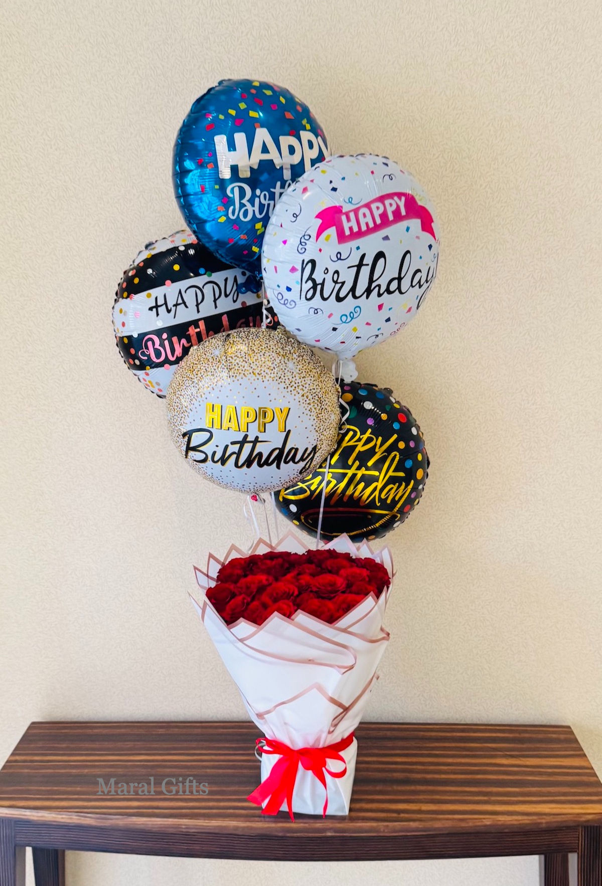 Birthday Balloon and bouquet gift