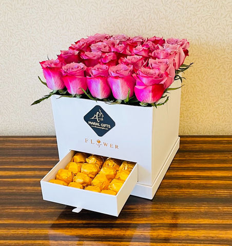 Flower and Chocolates Box Online delivery Dubai Maral Gifts