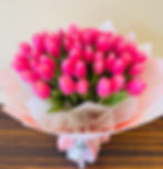Online tulip delivery in Dubai.