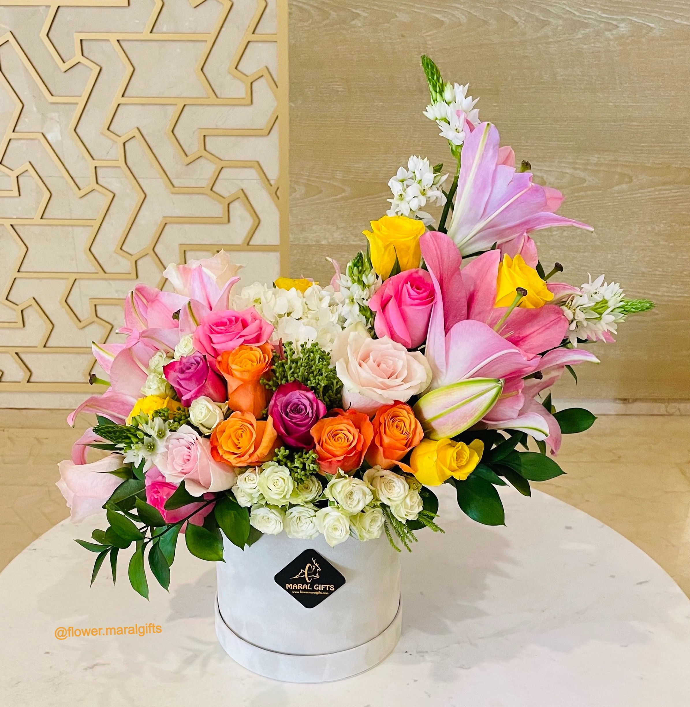 Flower box Lilies Pink with colorful roses and hydrangea white combination in a white flower box