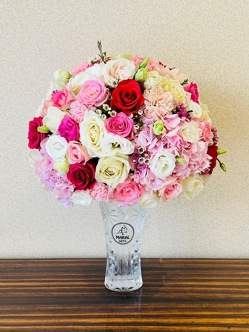 Event and table flower arrangement in vase