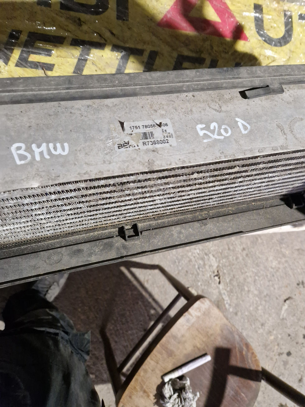 Miniatura: R7368002 KIT RAFIATORI BMW 530 GT