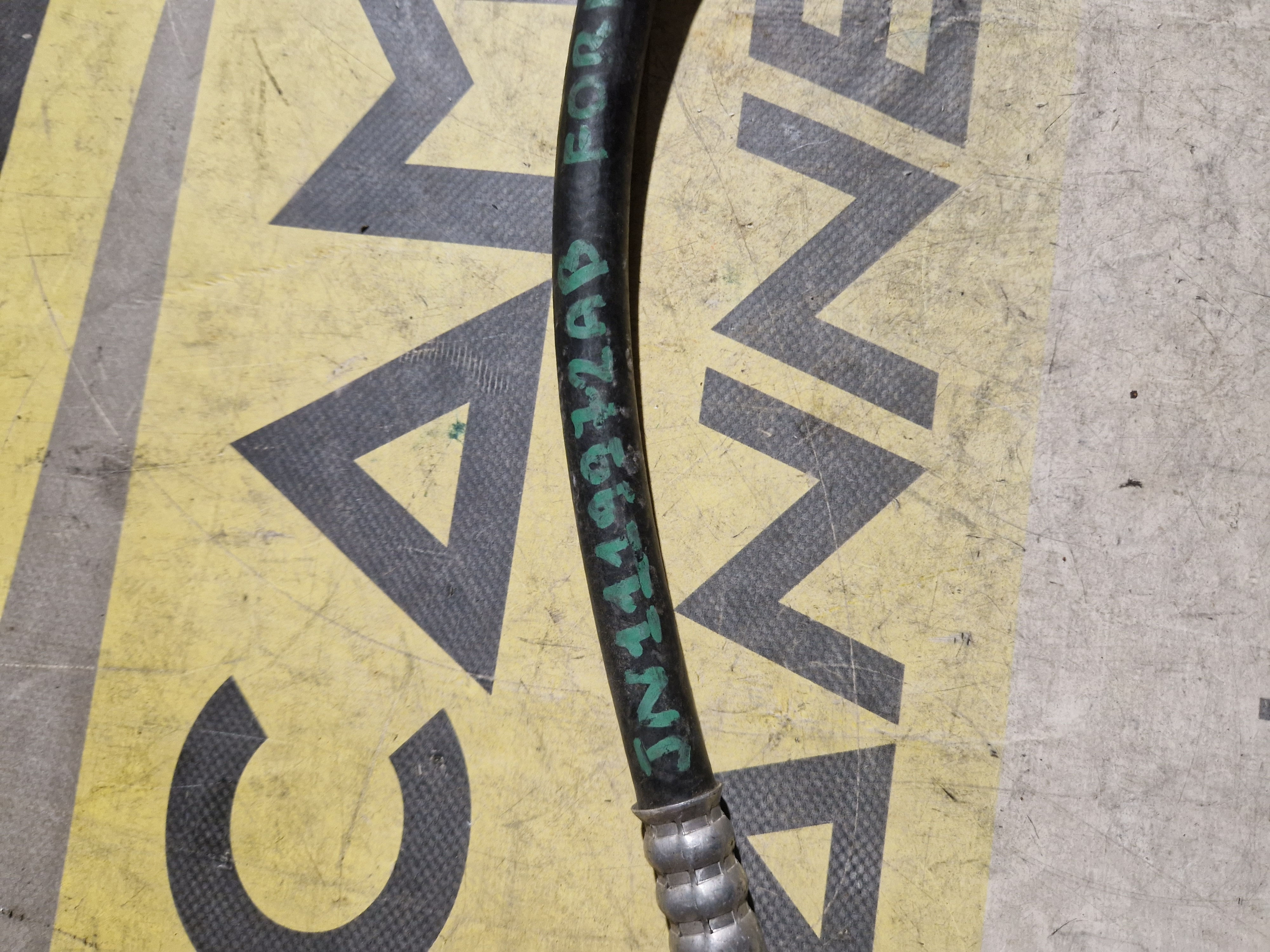 Tubo Aria Condizionata Adatto per Ford Fiesta JN1119972AB