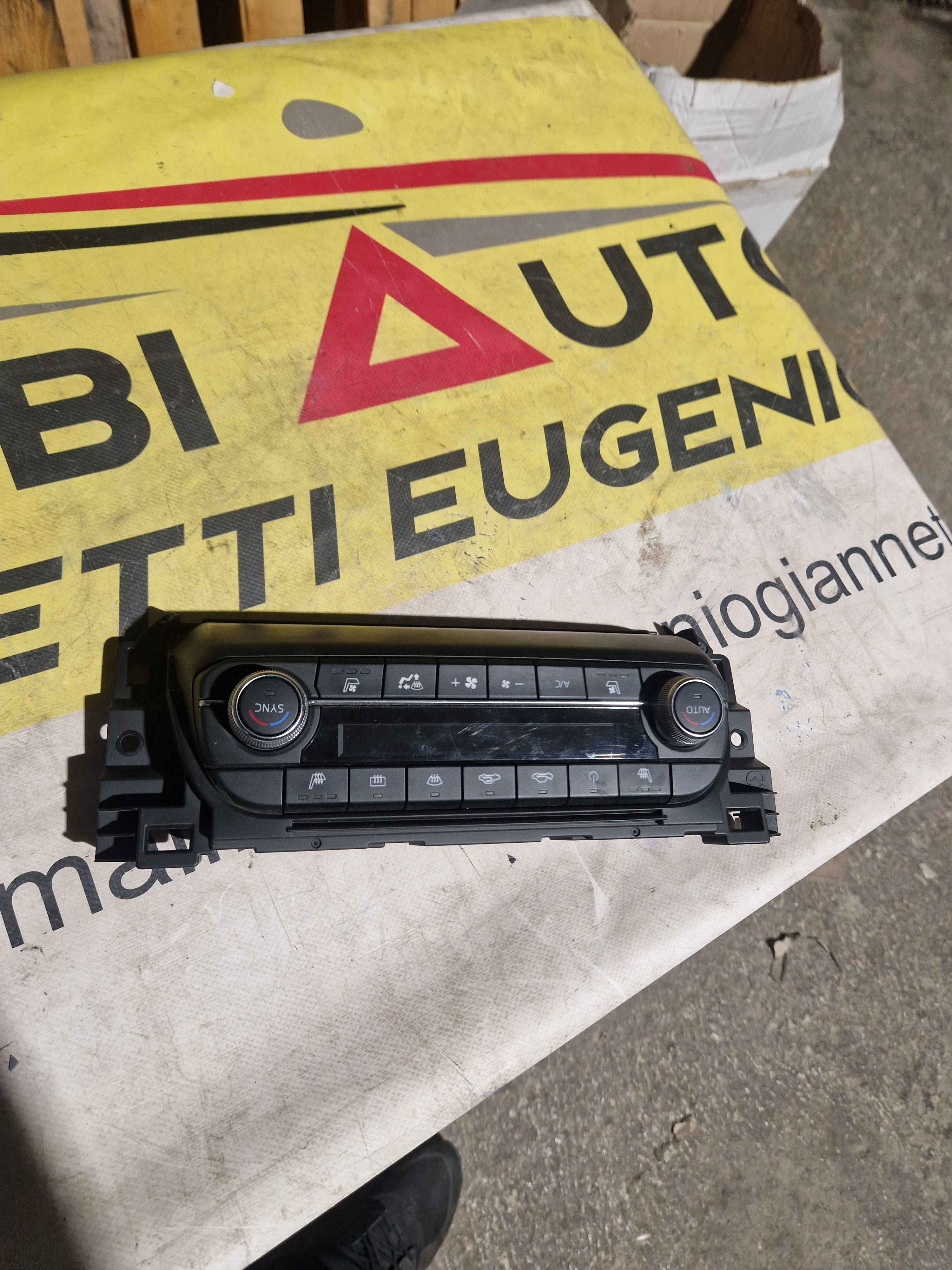 KN5B61190 PULSANTIERA CONTROLLO CLIMA MAZDA CX-5