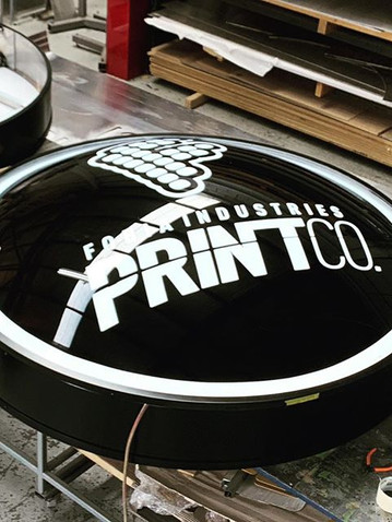 Fobia Industries Light box