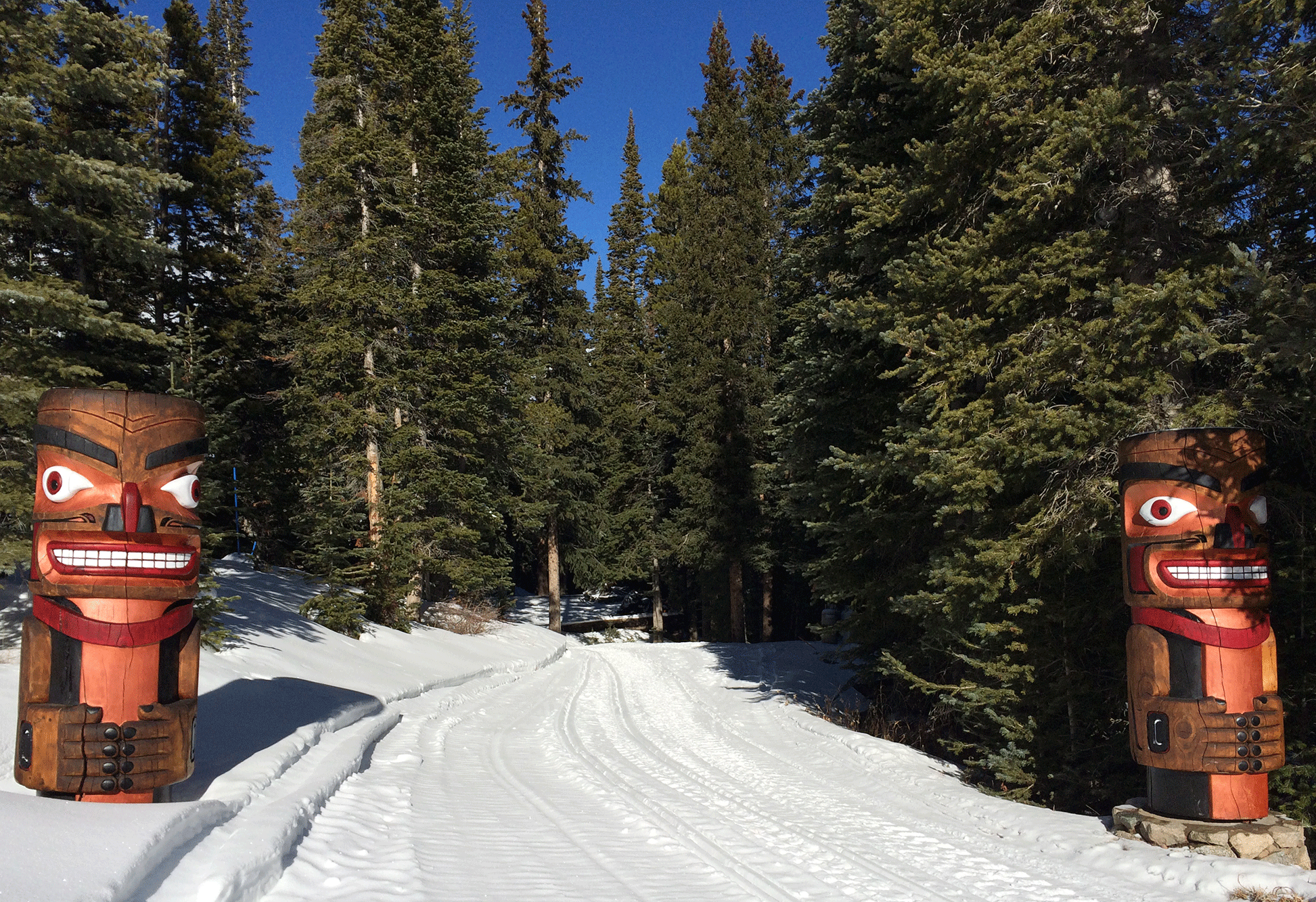 Paspaley Driveway Totem Poles