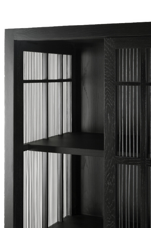 الصورة المصغرة: Burung Cupboard
