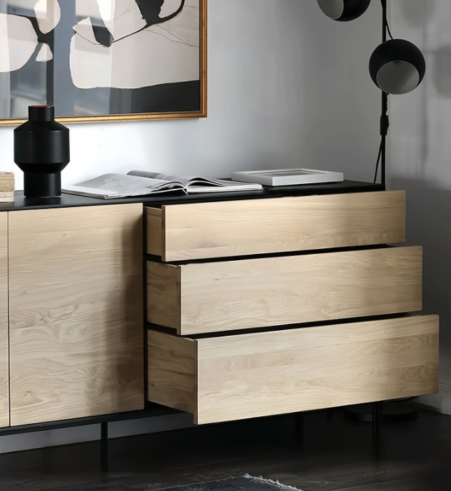 الصورة المصغرة: Blackbirds Sideboard